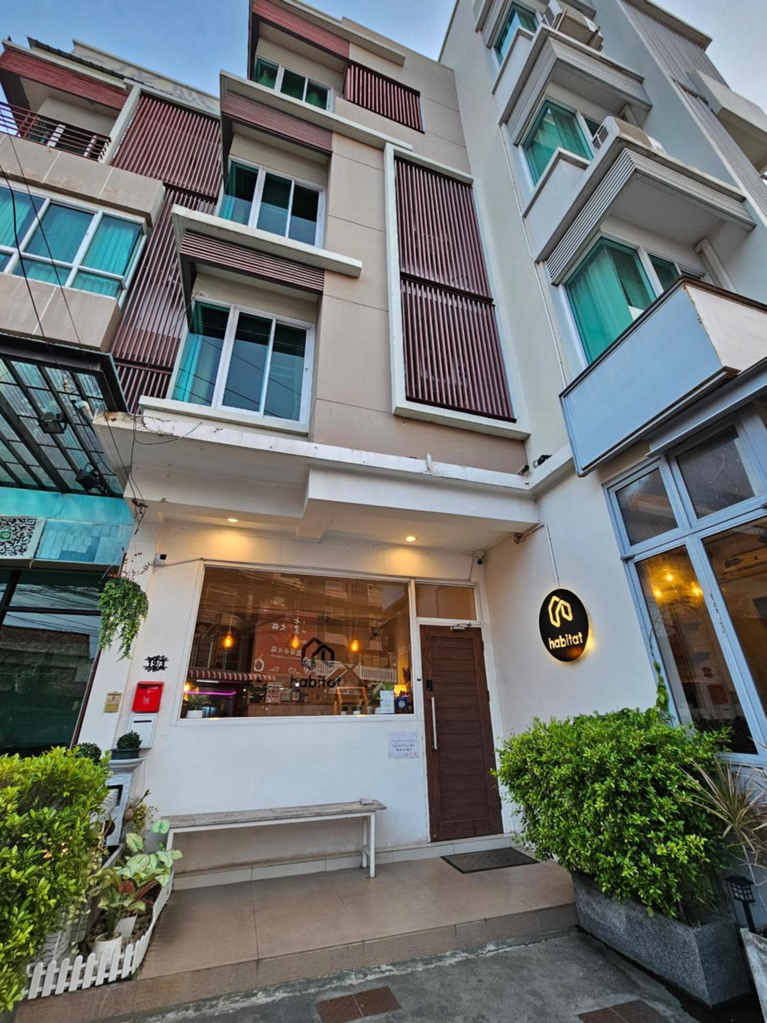 Habitat Hotel Chiang Mai Luaran gambar